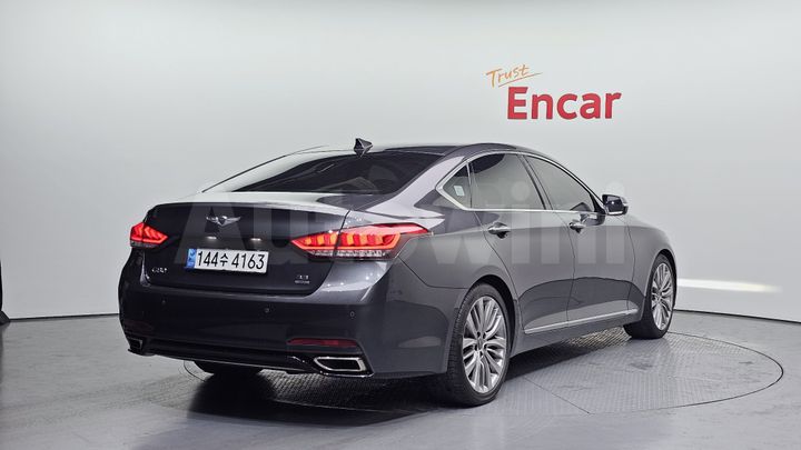 Genesis G80 2018 — 2