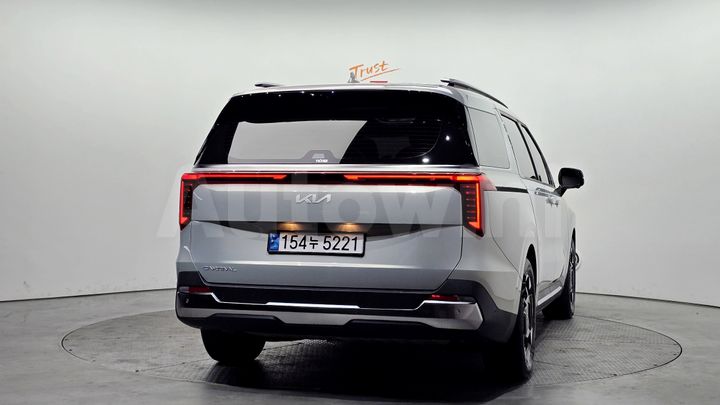 Kia Carnival 2024 — 4