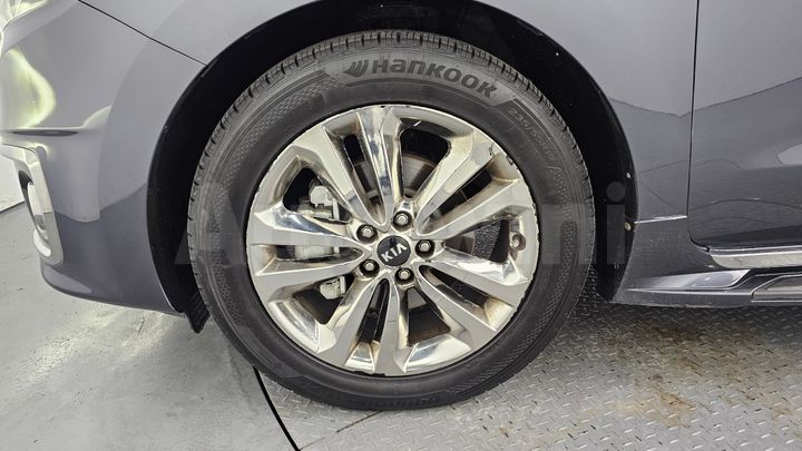 Kia Carnival 2015 — 5