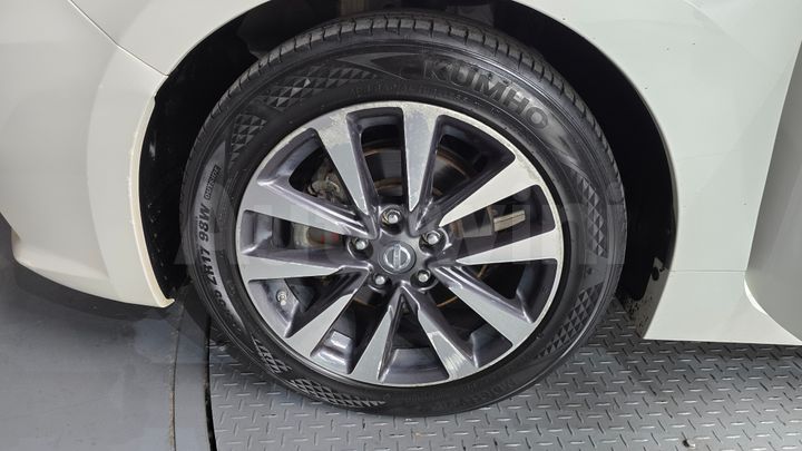 Nissan Altima 2017 — 5