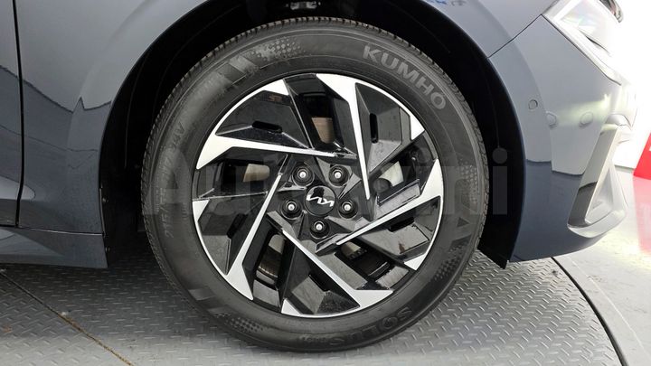 Kia K5 2024 — 5