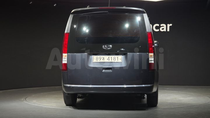Hyundai Staria 2022 — 4
