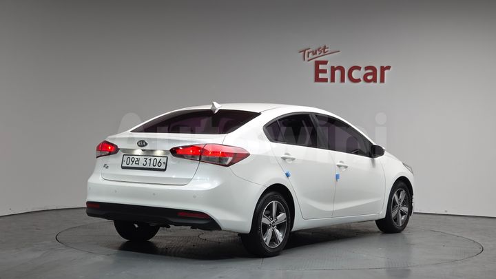 Kia K3 2018 — 2