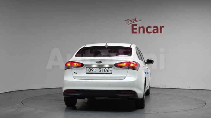 Kia K3 2018 — 4