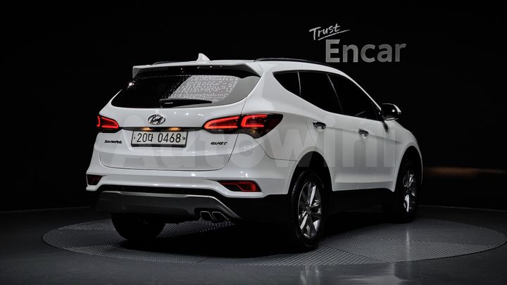 Hyundai SantaFe 2016 — 2