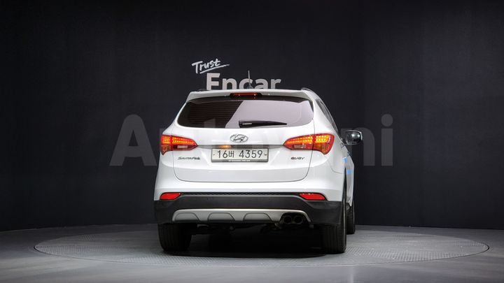 Hyundai SantaFe 2014 — 4