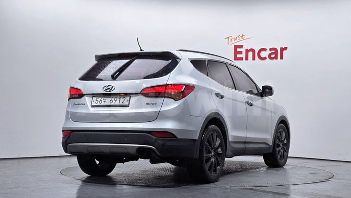 Hyundai SantaFe 2013 — 2