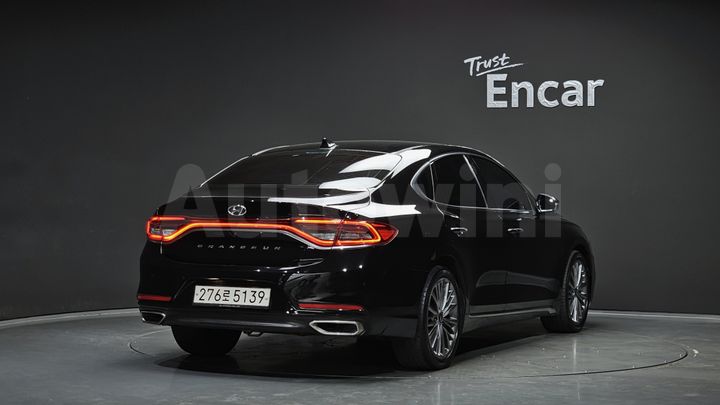 Hyundai Grandeur 2018 — 2