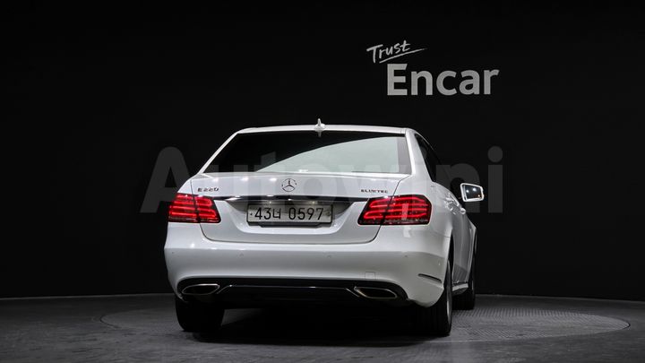 Mercedes-Benz E Class 2016 — 4