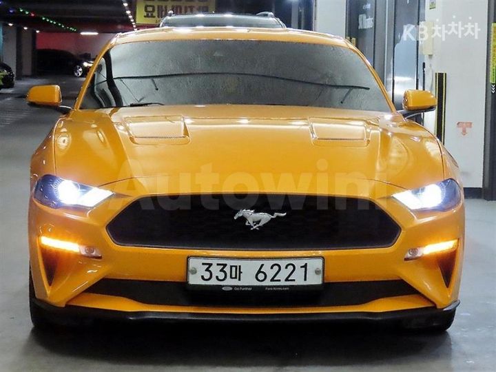 Ford Mustang 2018 — 2