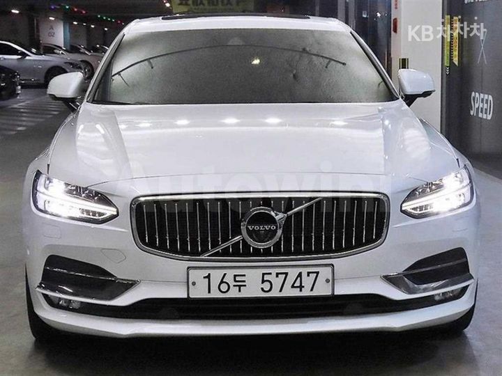 Volvo S90 2019 — 2