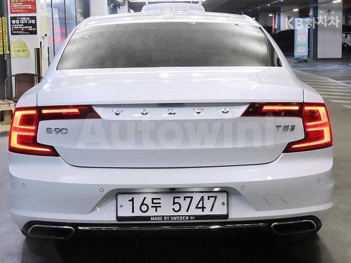 Volvo S90 2019 — 5