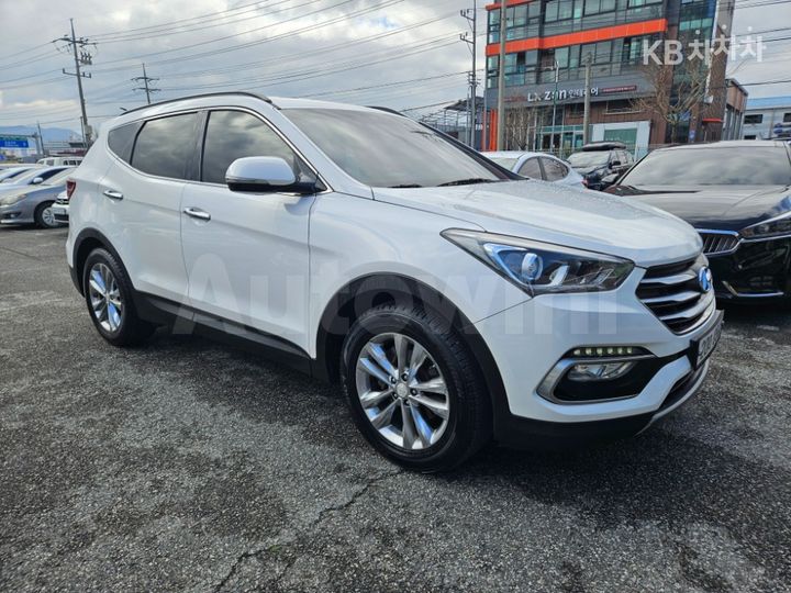 Hyundai SantaFe 2016 — 2