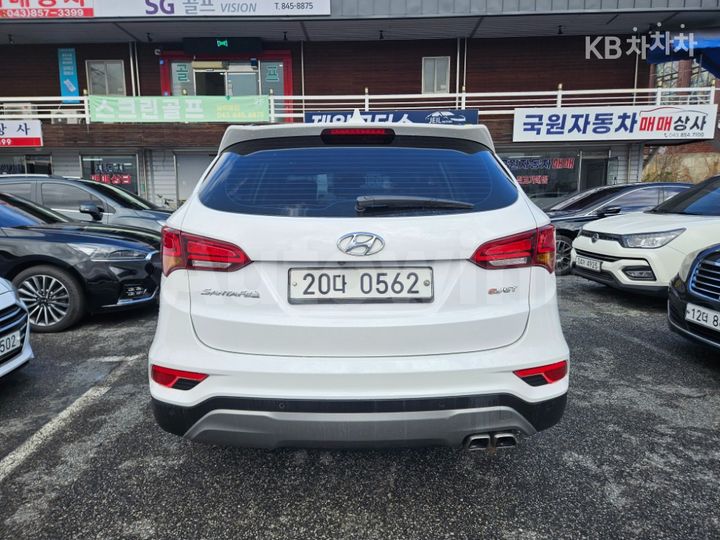 Hyundai SantaFe 2016 — 3