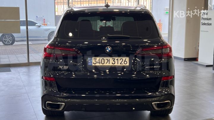 BMW X5 2021 — 3