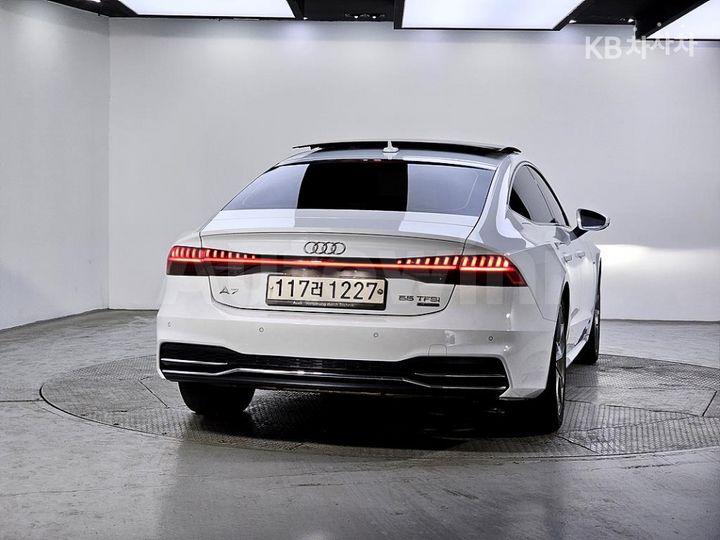 Audi A7 2020 — 2