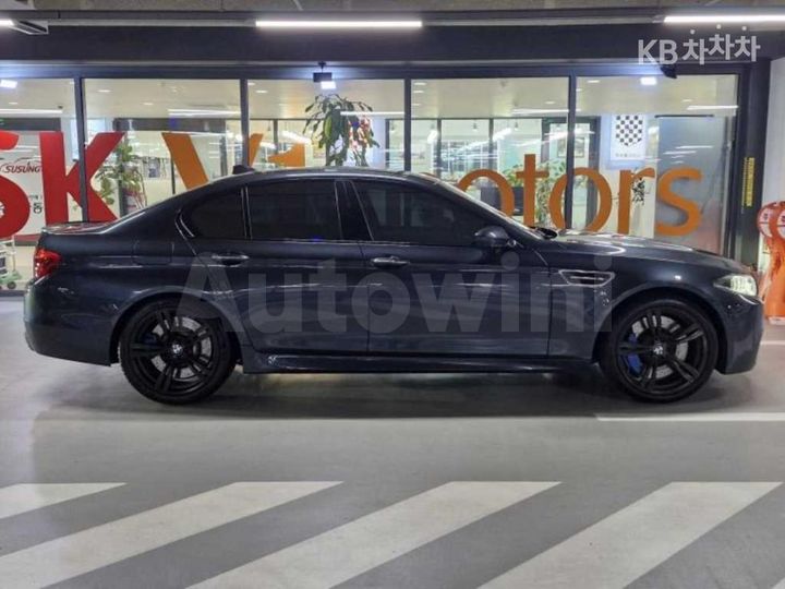 BMW M 2016 — 3