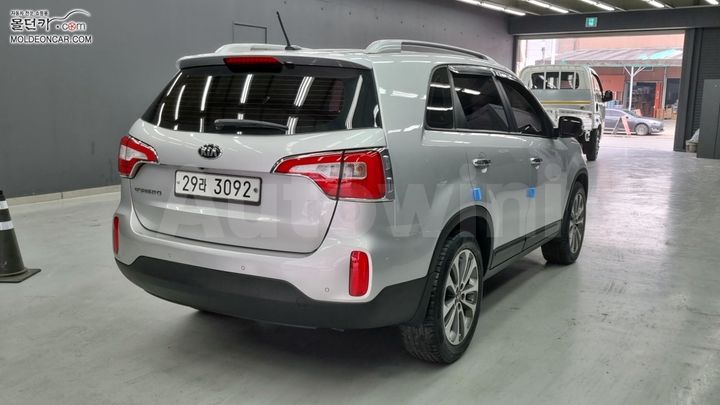 Kia Sorento 2014 — 2