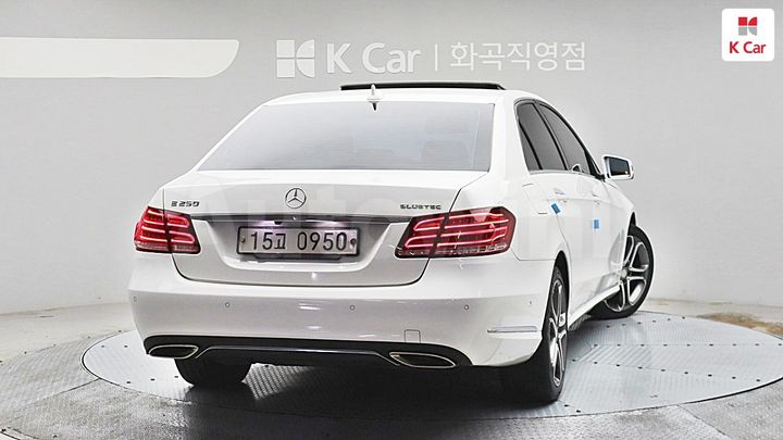 Mercedes-Benz E Class 2016 — 4