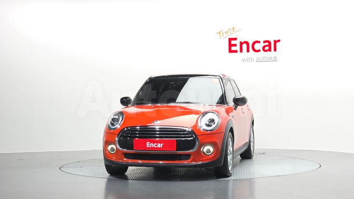 Mini Cooper 2020 — 3