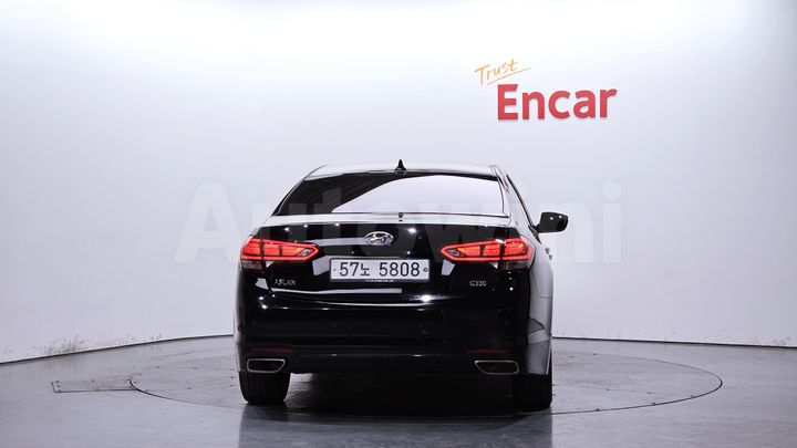 Hyundai Aslan 2015 — 4