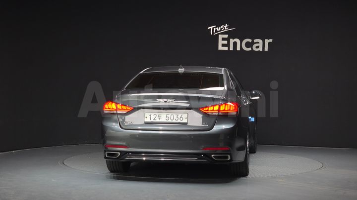Genesis G80 2018 — 4