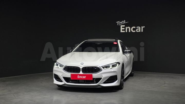 BMW 8 Series 2023 — 3