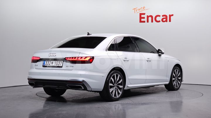 Audi A4 2023 — 2