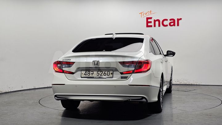 Honda Accord 2018 — 4