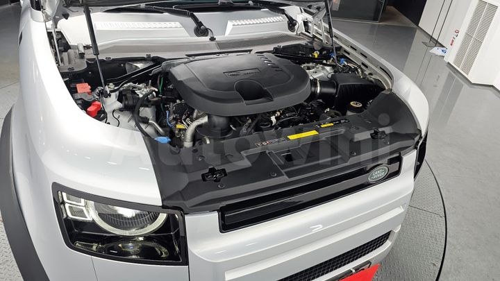 Land Rover Defender 2022 — 5