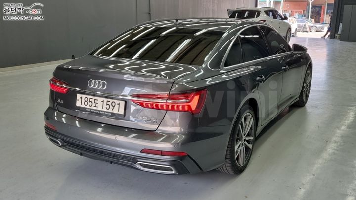 Audi A6 2022 — 2