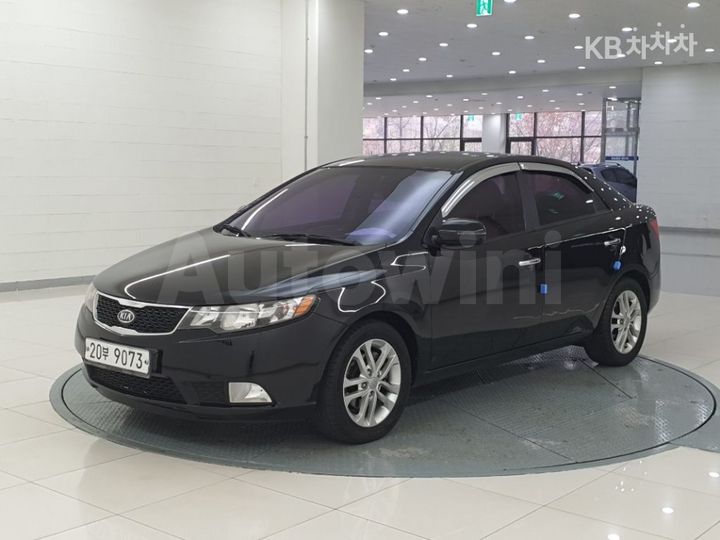 Kia Forte 2012 — 2