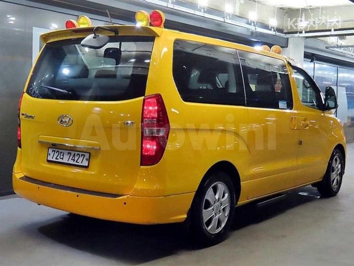 Hyundai Starex 2019 — 4