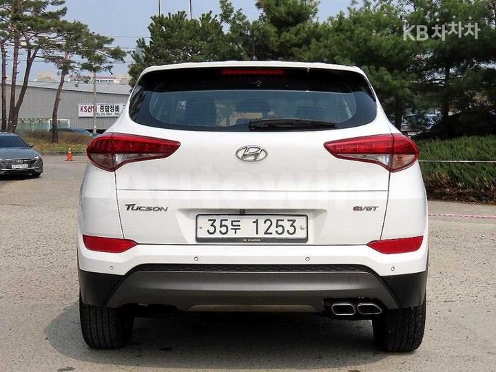 Hyundai Tucson 2016 — 4