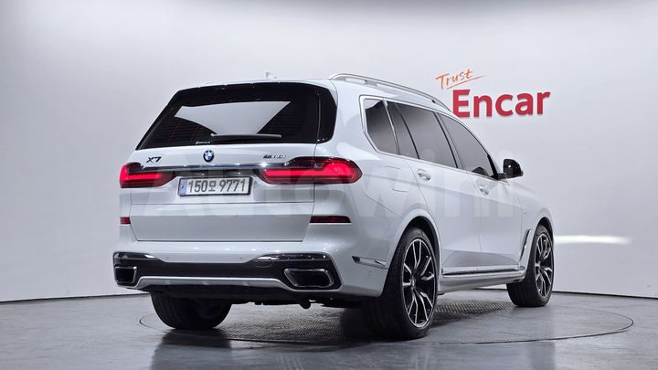 BMW X7 2020 — 2