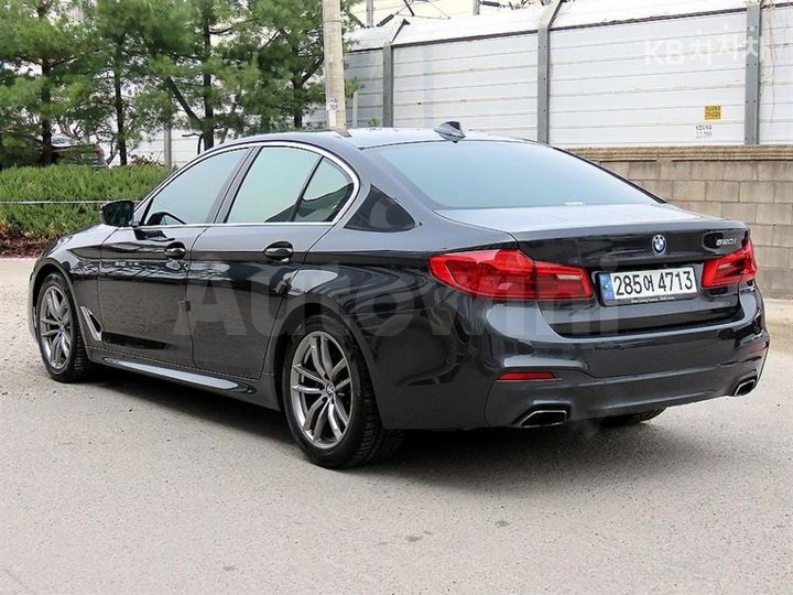 BMW 5 Series 2020 — 3