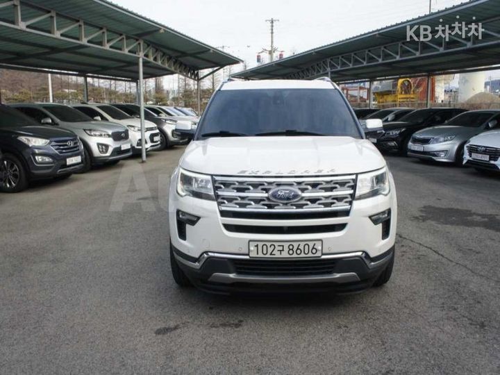 Ford Explorer 2018 — 5