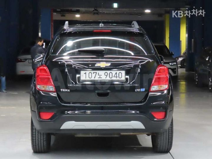 Chevrolet Trax 2017 — 3