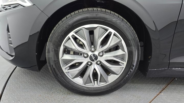Kia K5 2023 — 5