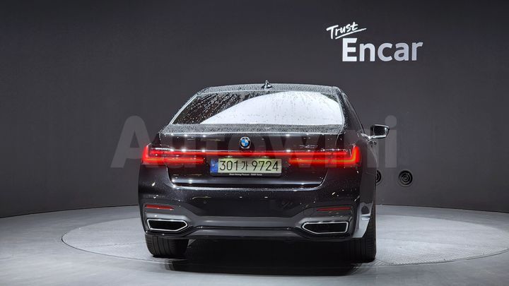 BMW 7 Series 2021 — 4