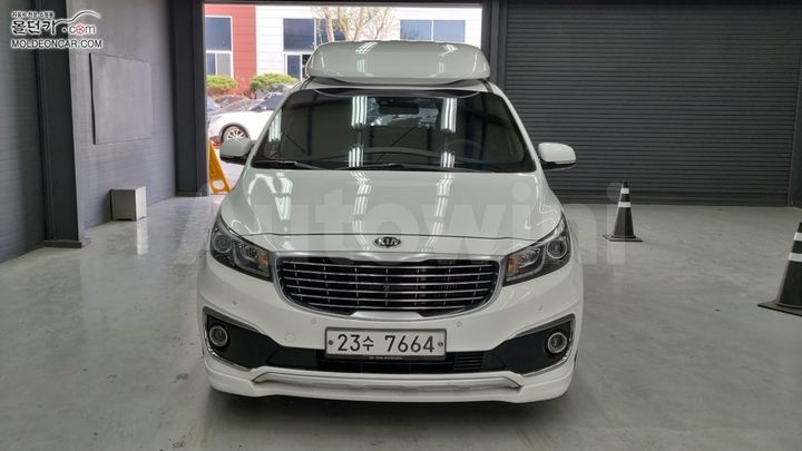 Kia Carnival 2017 — 3