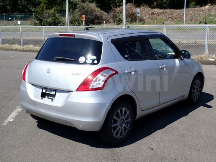 Suzuki Swift 2015 — 3