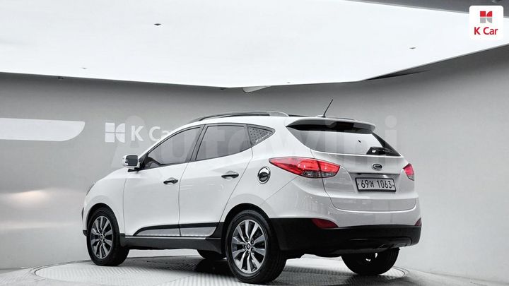 Hyundai Tucson 2013 — 2