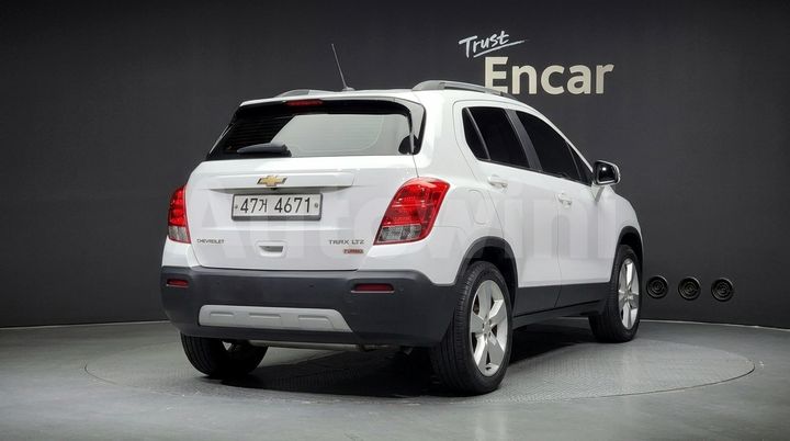 Chevrolet Trax 2014 — 2
