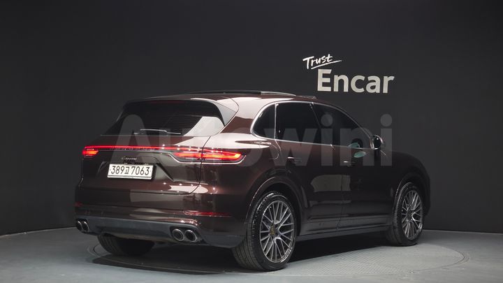 Porsche Cayenne 2021 — 2