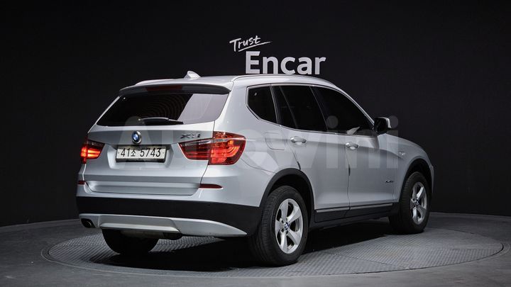 BMW X3 2011 — 2