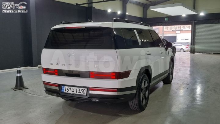 Hyundai SantaFe 2023 — 2