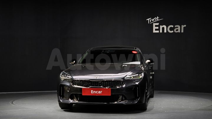 Kia Stinger 2018 — 3