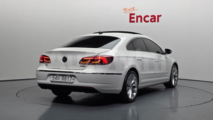 Volkswagen CC 2013 — 2