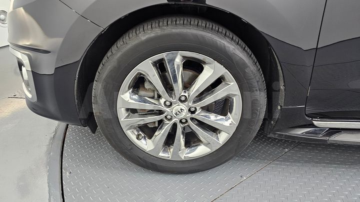 Kia Carnival 2017 — 5
